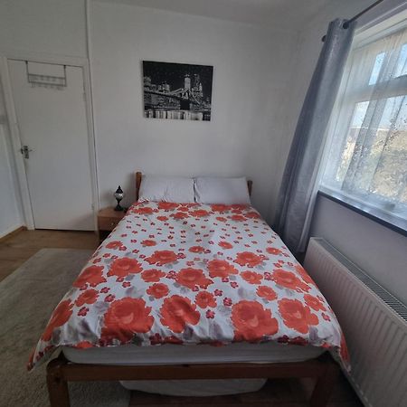 Private Rooms In London, Екстериор снимка